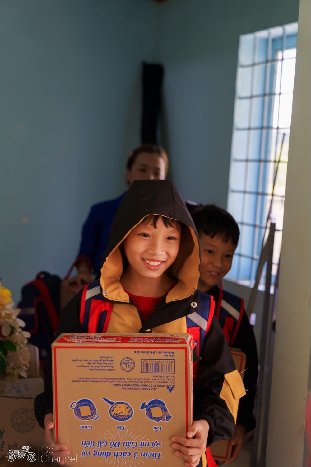 LT Moto Từ thiện tại Dak Nong Huyên Cu Jut Tiếp sức em tới trường 2023